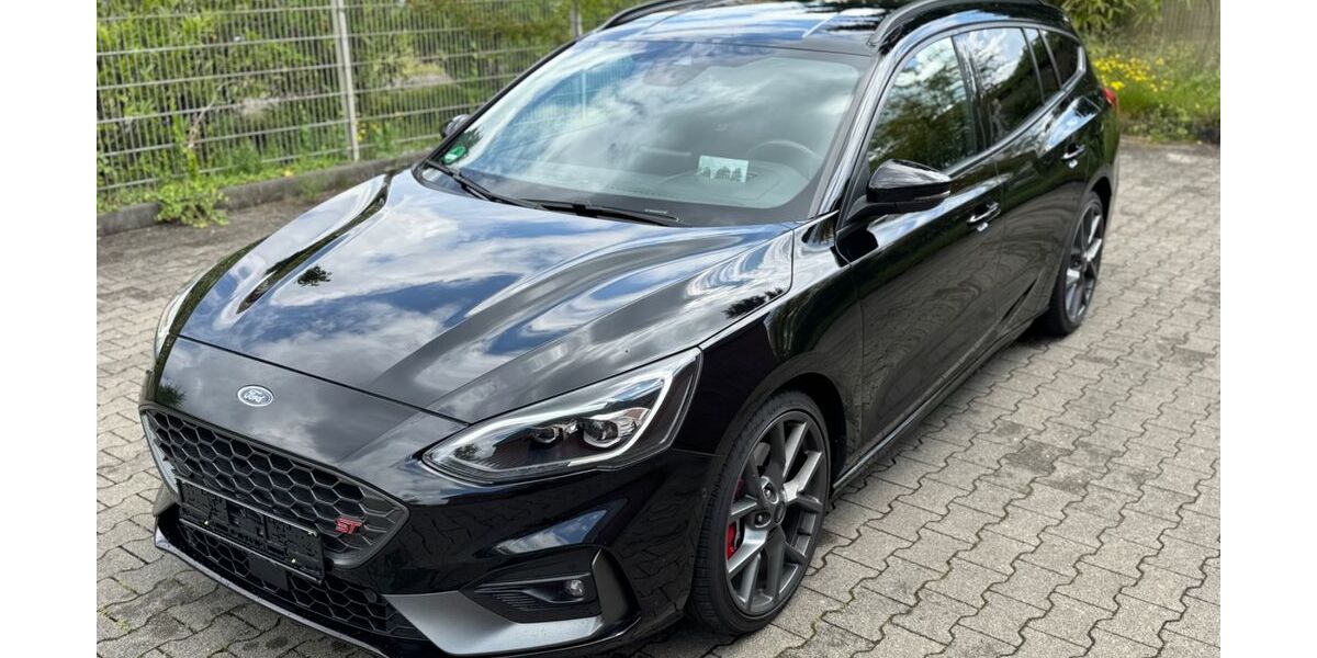 Ford Focus 72.500 km 20.999 &euro; Herne ( Nordrhein-Westfalen ) 44628