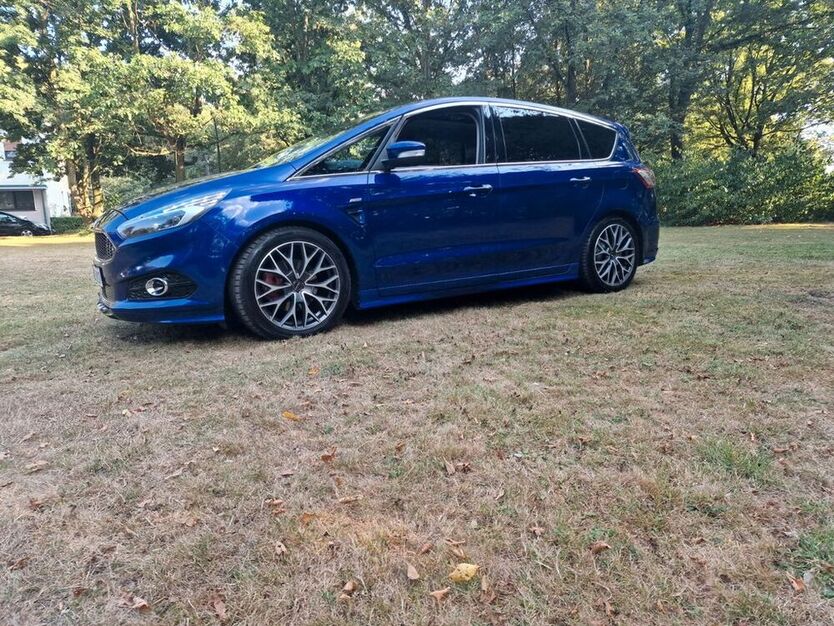 S-Max