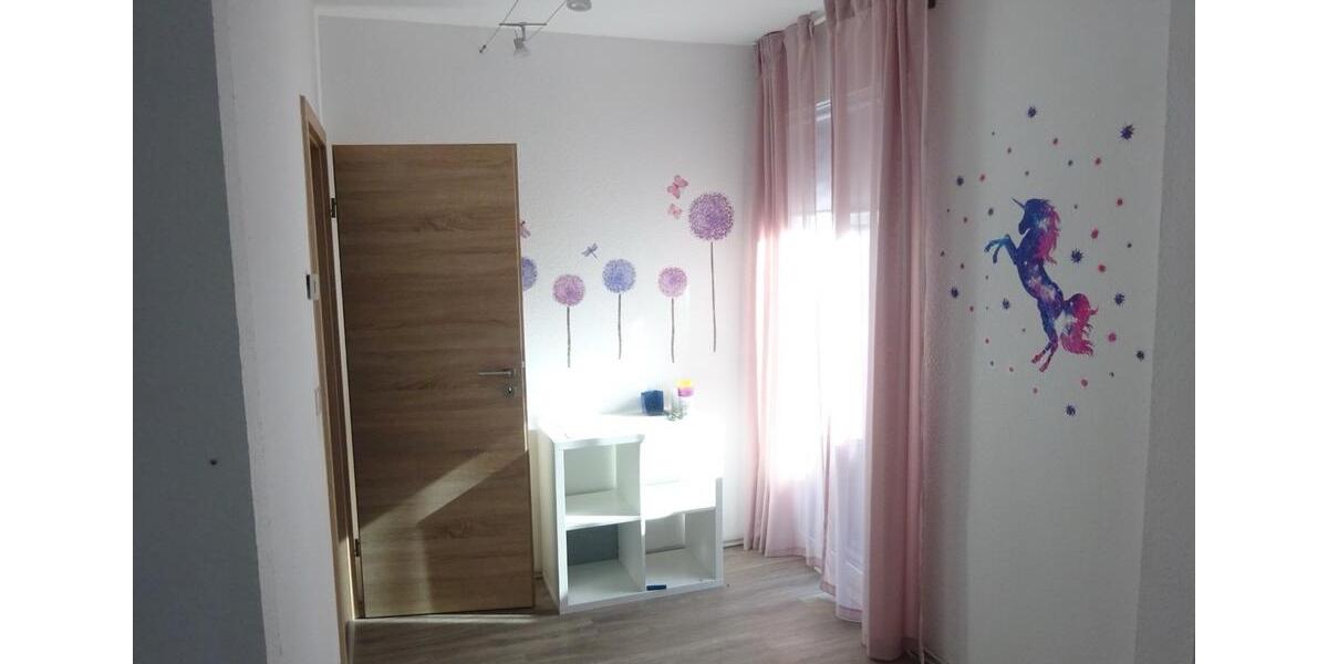 Einfamilienhaus Neukirchen-Vluyn Vluyn - 7 Zimmer, 220 m&sup2;, 599.000&euro; | Angebot:24813142