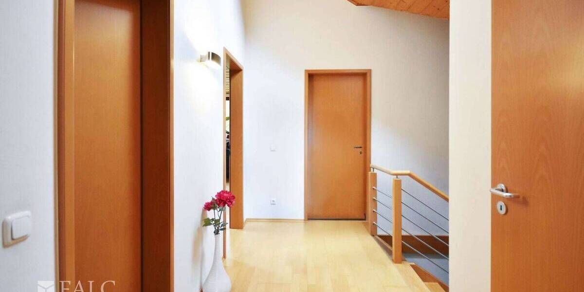 Doppelhaushälfte Dinslaken Hiesfeld - 5 Zimmer, 153 m&sup2;, 639.000&euro; | Angebot:26392709