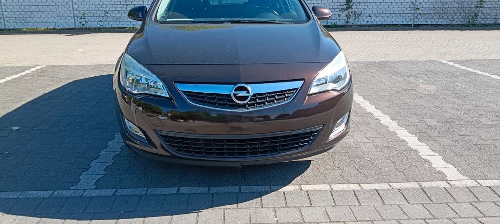 Opel Astra 134.000 km 4.400 &euro; Wesel 46483