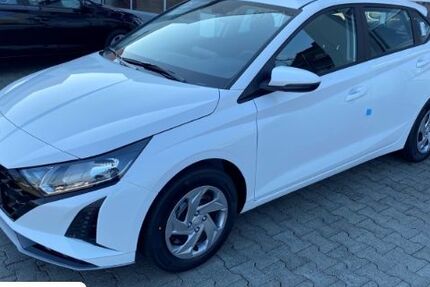 Hyundai i20 5.254 km 16.990 &euro; Hattingen 45525