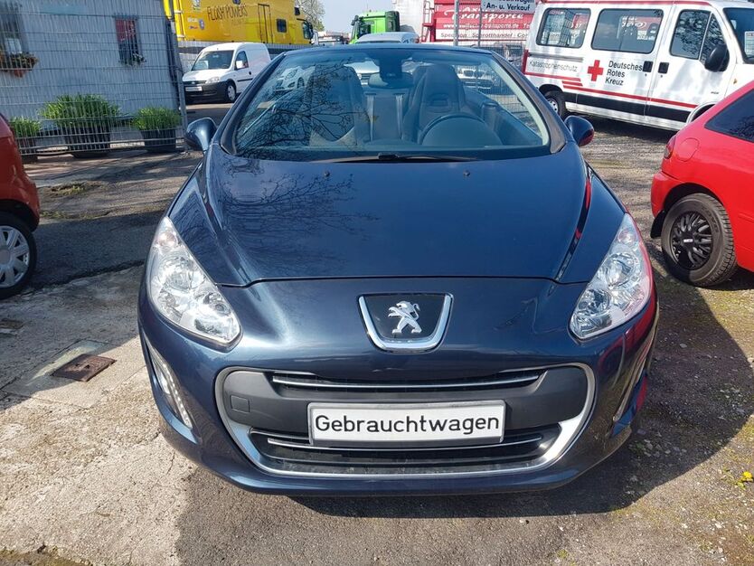 Peugeot 308 67.000 km 9.999 € Düsseldorf 40231
