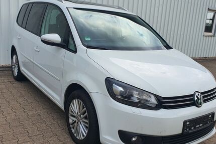 VW Touran 194.000 km 7.490 € Kamp-Lintfort 47475