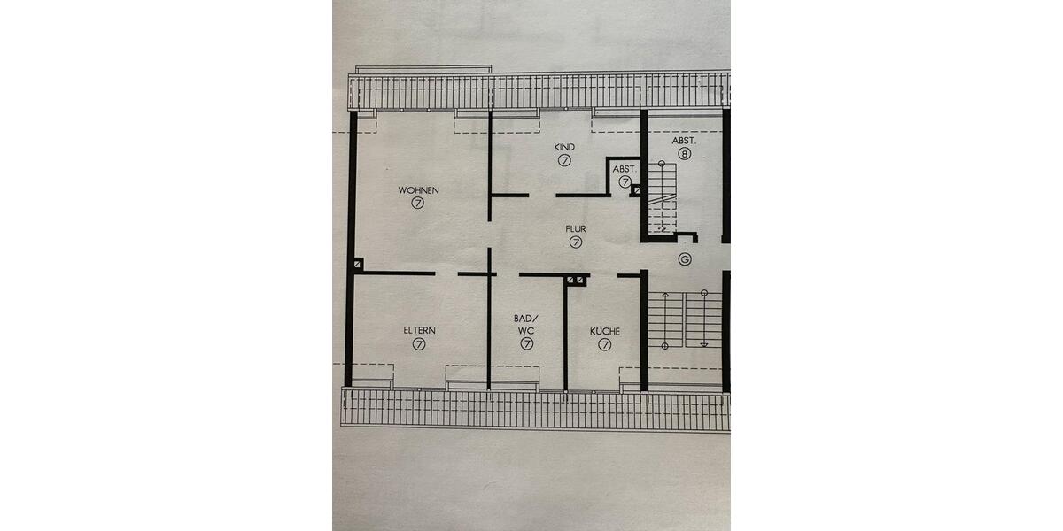 Dachgeschoßwohnung Essen Stadtbezirk II - 3 Zimmer, 74 m&sup2;, 1.250&euro; | Angebot:26101914