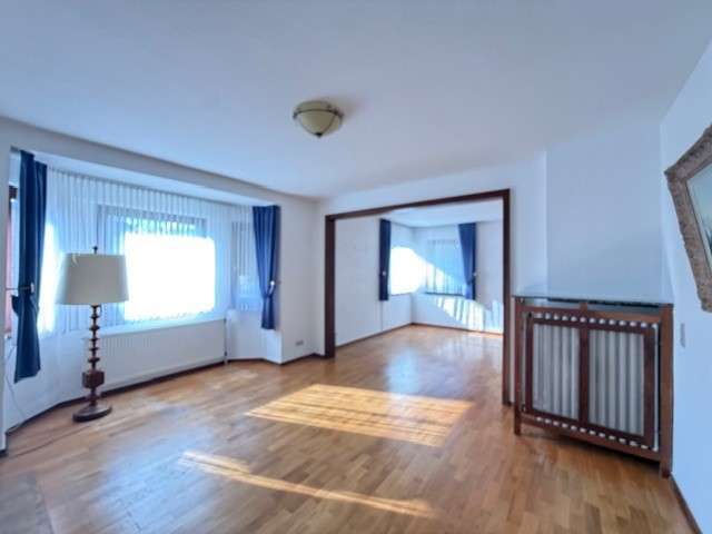 Einfamilienhaus Duisburg Rheinhausen - 7.5 Zimmer, 186 m&sup2;, 690.000&euro; | Angebot:26418820