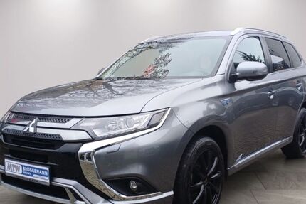 Mitsubishi Plug-in Hybrid Outlander 74.000 km 18.480 &euro; Düsseldorf 40599
