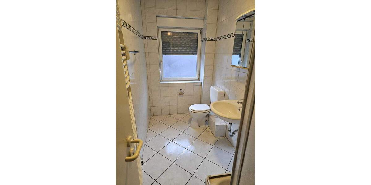 Etagenwohnung Gelsenkirchen Horst - 6 Zimmer, 120 m&sup2;, 810&euro; | Angebot:25094686