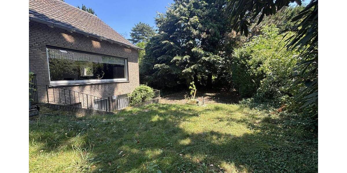 Einfamilienhaus Krefeld Cracau - 5 Zimmer, 145 m&sup2;, 429.000&euro; | Angebot:26435876