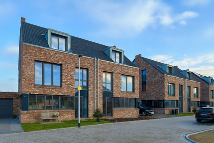 Haus zum Mieten in Düsseldorf 3.950 € 187 m² 6 zimmer