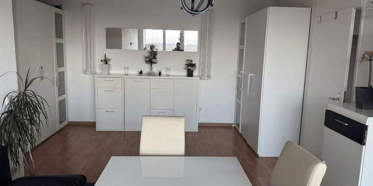 Etagenwohnung Krefeld Benrad-Nord - 3 Zimmer, 75 m&sup2;, 170.000&euro; | Angebot:25274374