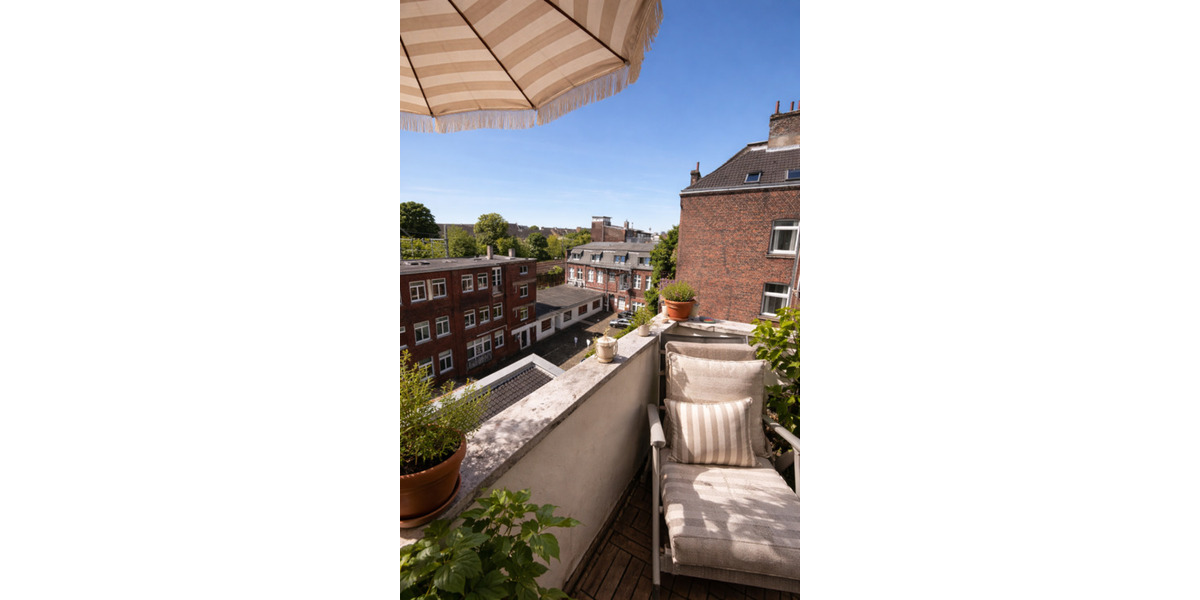 Etagenwohnung Düsseldorf Flingern Süd - 2.5 Zimmer, 85 m&sup2;, 1.395&euro; | Angebot:25519528