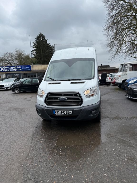 Ford Transit 211.000 km 14.450 € Krefeld 47807