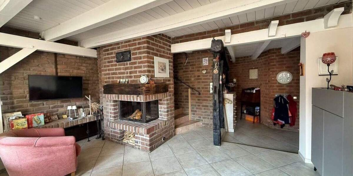 Reihenmittelhaus Krefeld Linn - 4 Zimmer, 153 m&sup2;, 485.000&euro; | Angebot:25940231