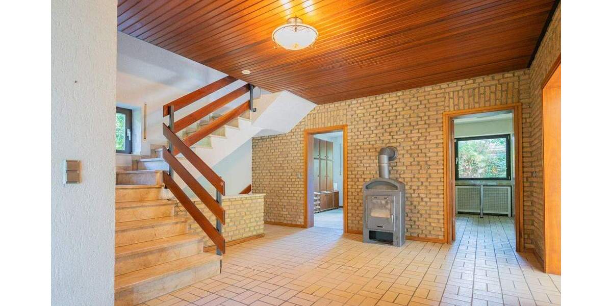 Einfamilienhaus Krefeld Inrath/Kliedbruch - 7 Zimmer, 166 m&sup2;, 549.000&euro; | Angebot:24504215