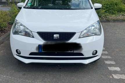 Seat Mii 99.987 km 7.500 &euro; düsseldorf 40229
