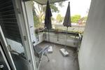Großzügige 3-Zimmer-Erdgeschoss-Wohnung mit Balkon, Dusche, Wanne und Laminat