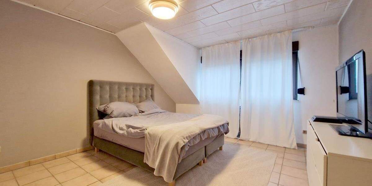 Etagenwohnung Bottrop Eigen - 2 Zimmer, 64 m&sup2;, 165.000&euro; | Angebot:25475859