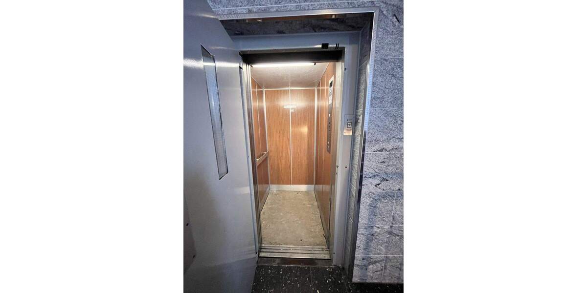 Renovierte Wohnung mit Balkon und modernem Bad - Perfekte Lage mit Top-Anbindung 3 zimmer