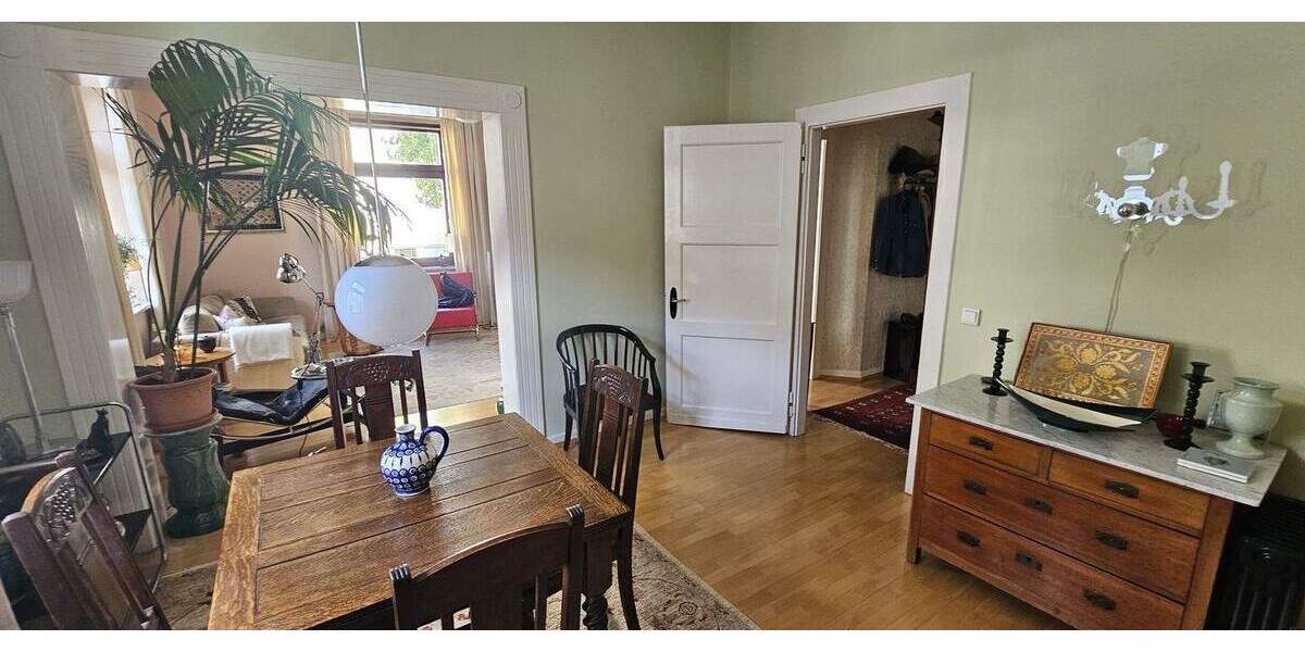 Etagenwohnung Essen Huttrop - 3 Zimmer, 87 m&sup2;, 250.000&euro; | Angebot:25631079