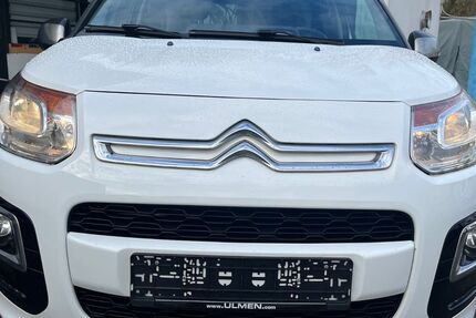 Citroen C3 200.000 km 2.990 &euro; Düsseldorf 40597