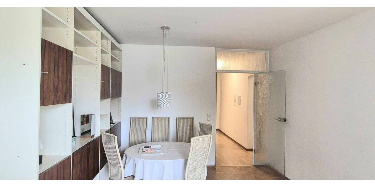 Etagenwohnung Essen Stadtwald - 2 Zimmer, 70 m&sup2;, 215.000&euro; | Angebot:26128173