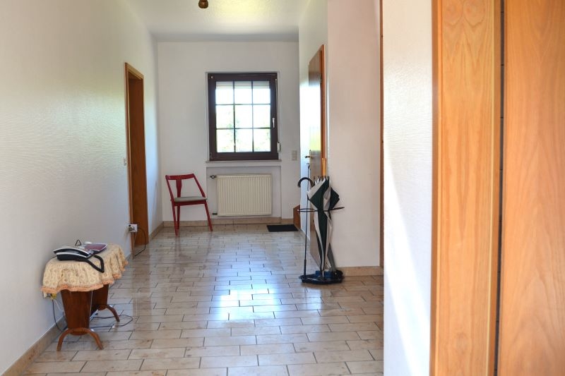 Großzügiges 2 Familien-Doppel-Landhaus mit Nebengebäuden und Pool in sonniger Hanglage! 8 zimmer