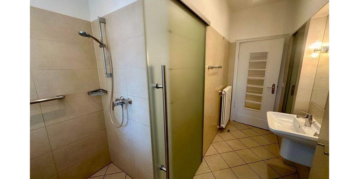 Mehrfamilienhaus, Wohnhaus Krefeld Cracau - 1 Zimmer, 496 m&sup2;, 1.650.000&euro; | Angebot:25707100