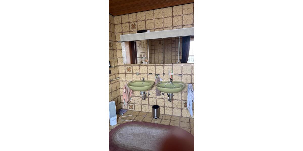 Einfamilienhaus Dinslaken - 7 Zimmer, 126 m&sup2;, 339.000&euro; | Angebot:26649660