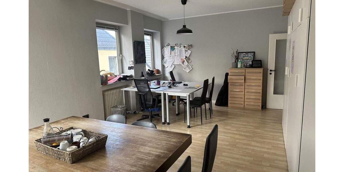 Büro - 78 m² - Miete 699€ Provisionsfrei zimmer