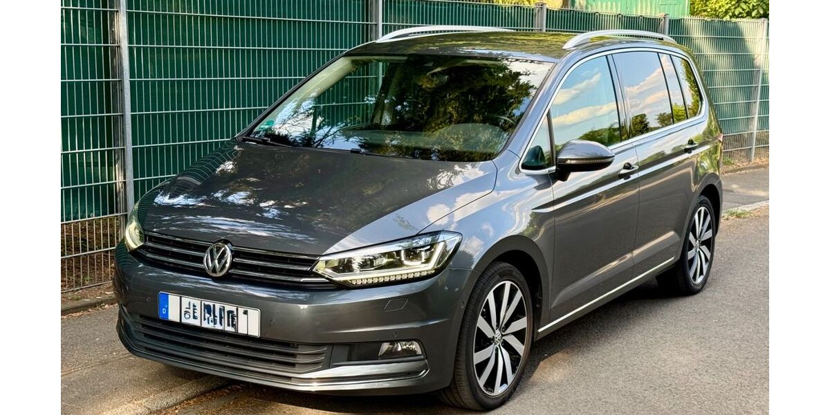 VW Touran 123.500 km 19.490 &euro; Essen 45359