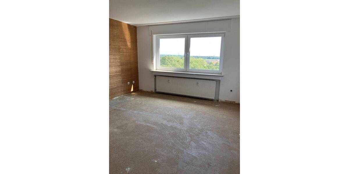 Eigentumswohnung mit grünem Ausblick und Tiefgaragenstellplatz 3 zimmer