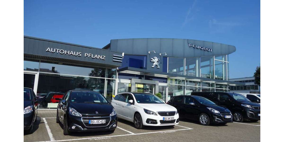 Peugeot Traveller 1.500 km 41.590 &euro; Bochum 44801