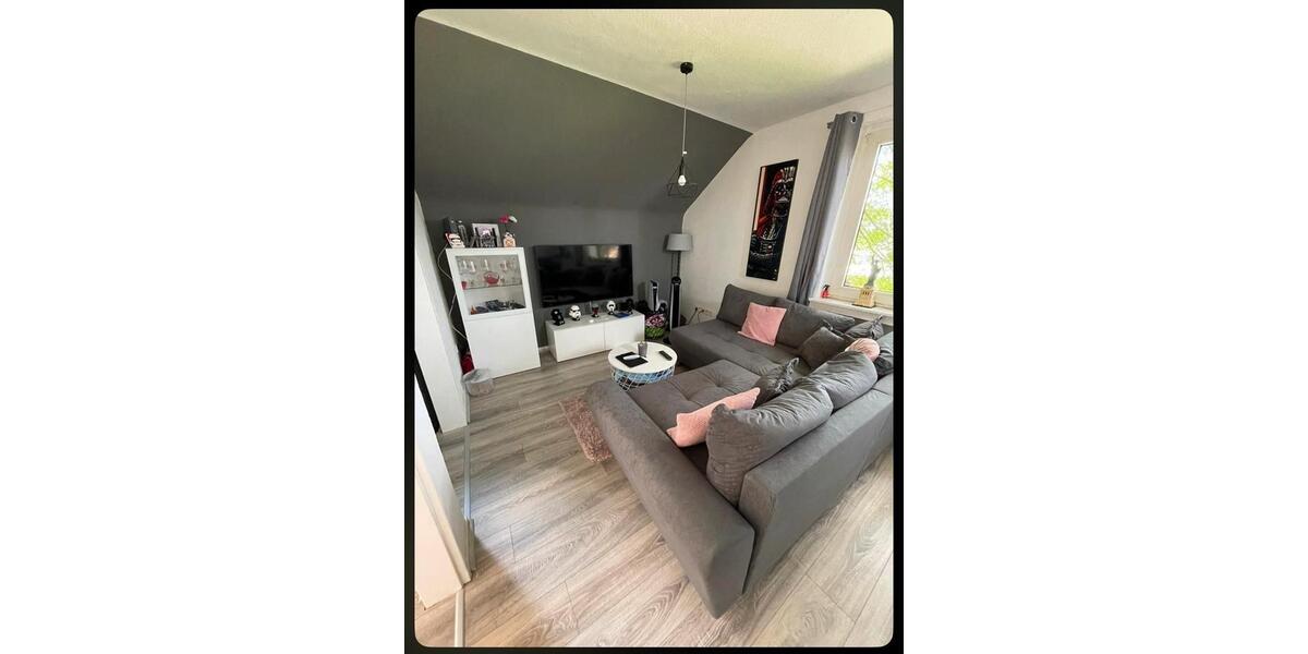 Dachgeschoßwohnung Rheinberg - 2 Zimmer, 40 m&sup2;, 400&euro; | Angebot:25484257