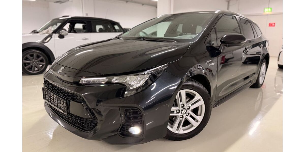Toyota Corolla 355.734 km 11.999 &euro; Düsseldorf 40233