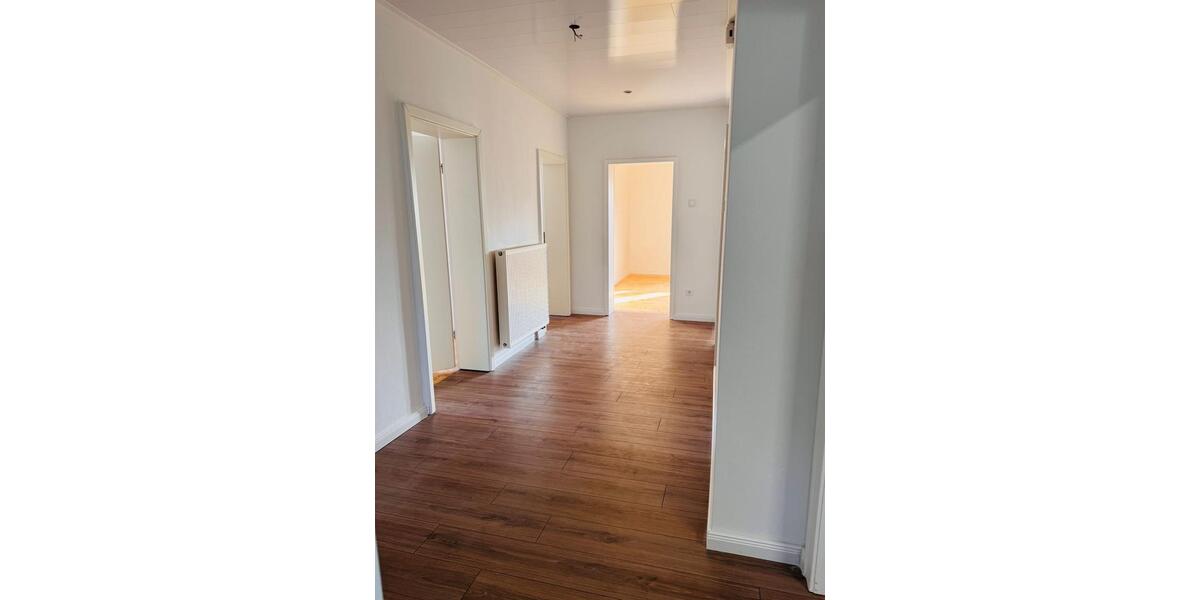 Wohnung mit Garten, Einbauküche und Kaminofen 3 zimmer