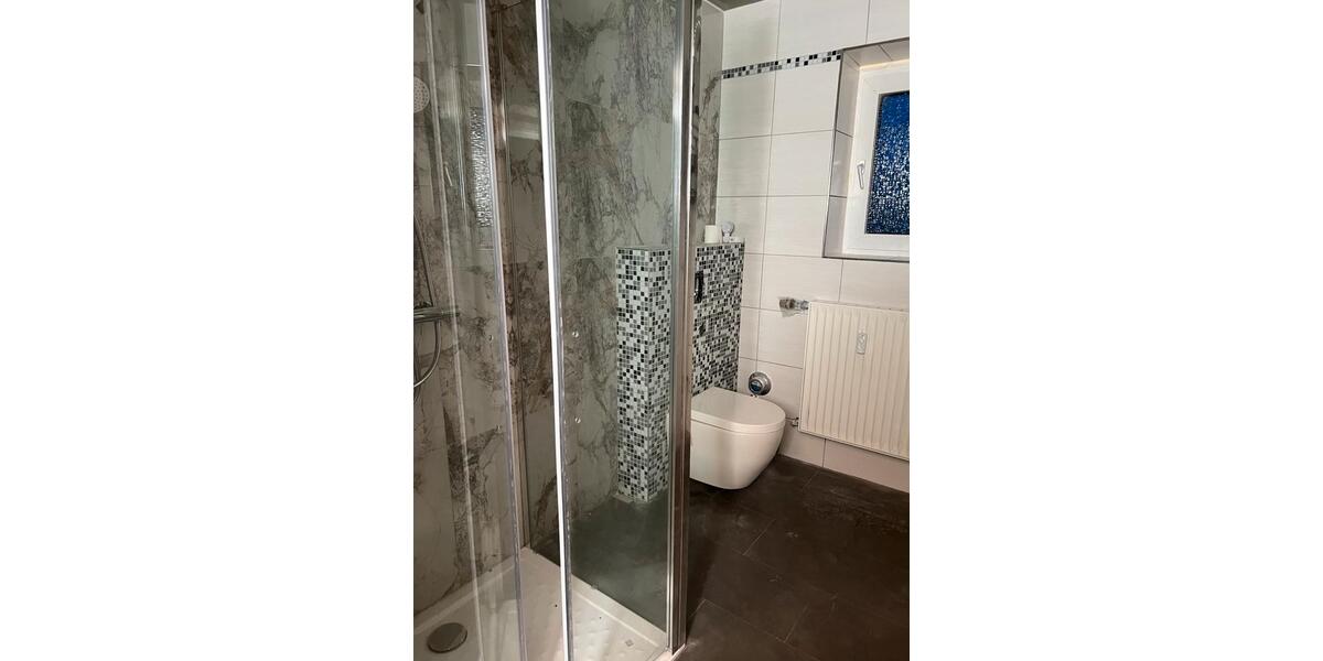 Wohnung zu vermieten 3,5-Zimmer Dachgeschoss 3.5 zimmer