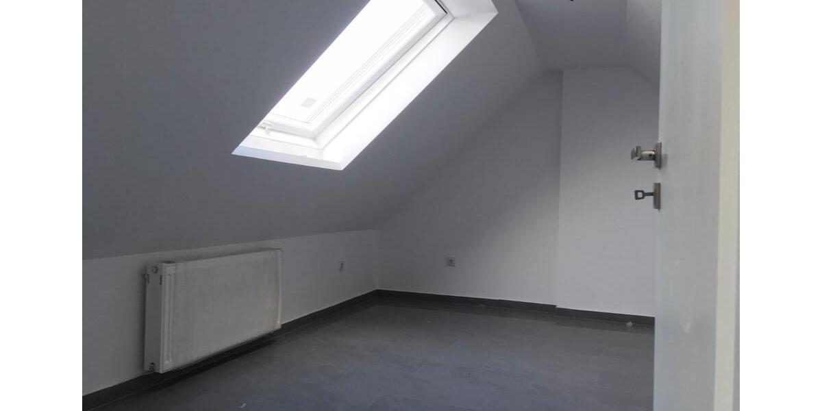 Etagenwohnung Gelsenkirchen Buer - 4 Zimmer, 105 m&sup2;, 800&euro; | Angebot:26411522