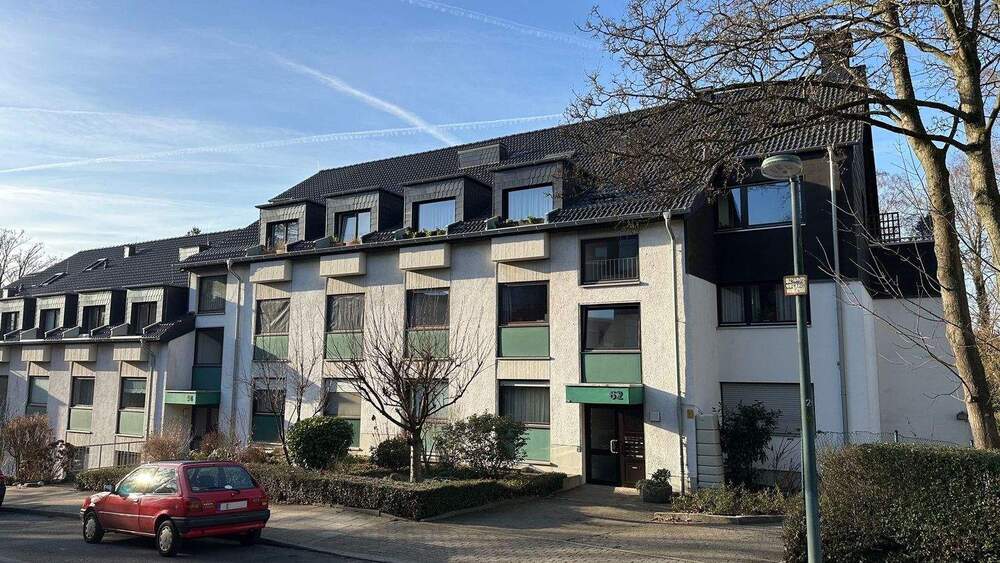 Etagenwohnung Essen Bergerhausen - 2 Zimmer, 62 m&sup2;, 210.000&euro; | Angebot:24990749