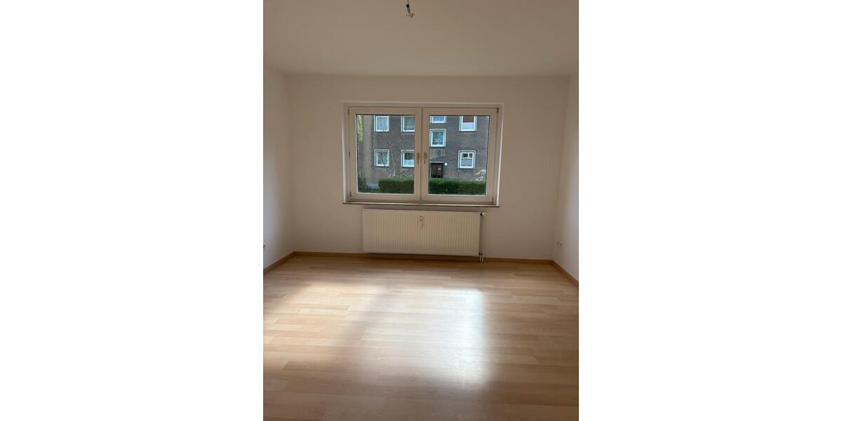 Erdgeschoßwohnung Herne Wanne - 3.5 Zimmer, 54 m&sup2;, 365&euro; | Angebot:24876016