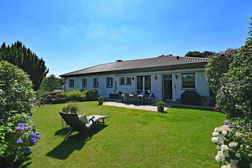 Haus zum Kaufen in Essen 1.250.000 € 324 m²
