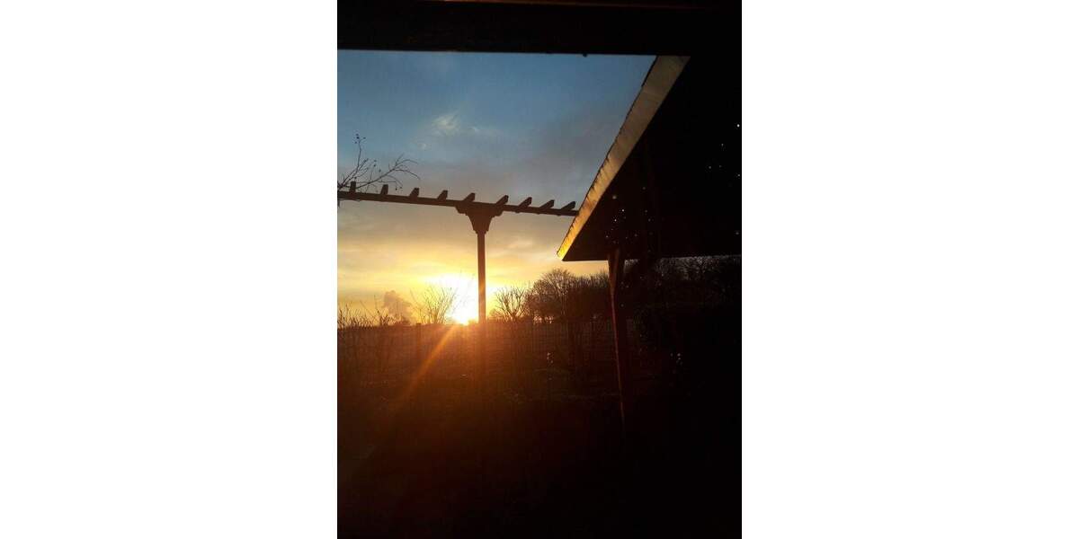 Genießen Sie den nächsten Sommer auf der eigenen Terrasse: Tolle Wohnung in Rheinberg-Borth 3 zimmer