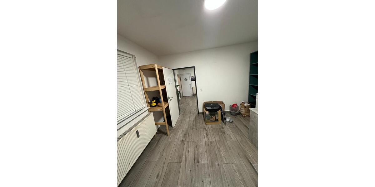 Gewerbeobjekt Düsseldorf Niederkassel - 2.490&euro; | Angebot:26093012