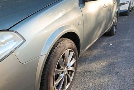 Nissan Primera 113.852 km 2.450 € Mülheim an der Ruhr 45473