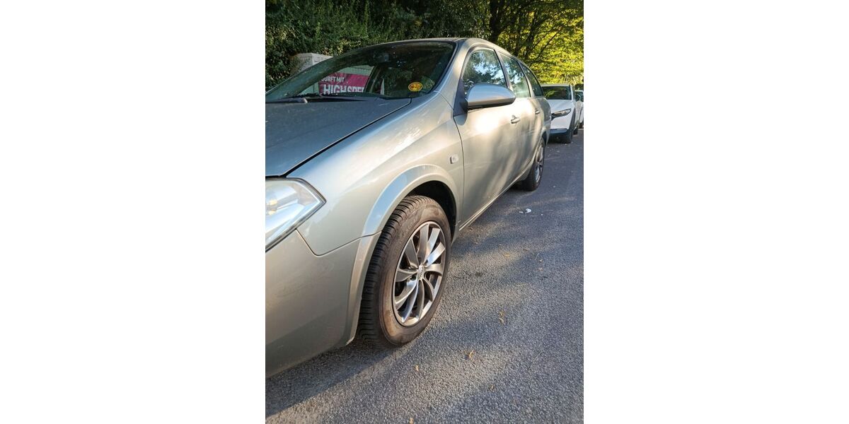 Nissan Primera 113.852 km 2.450 € Mülheim an der Ruhr 45473