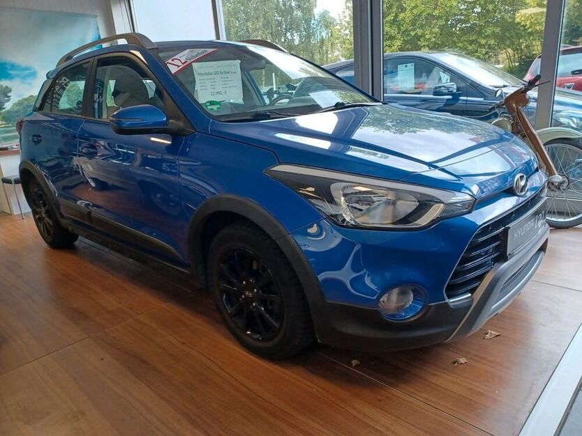 i20