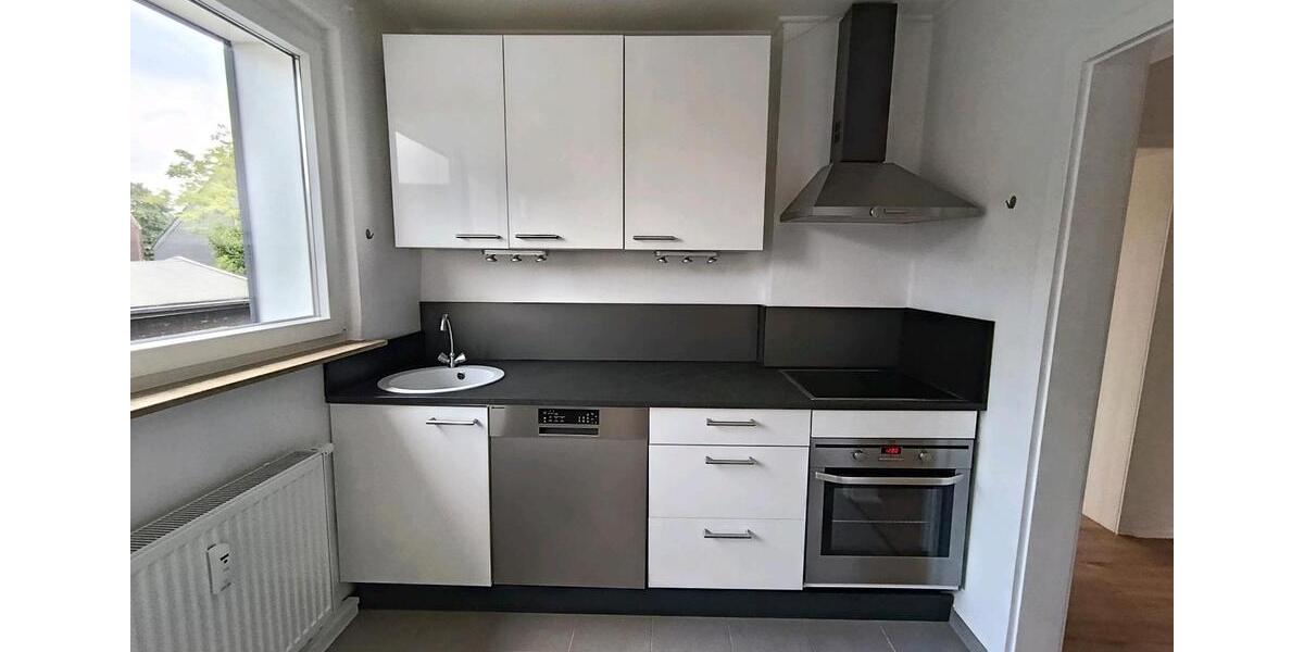 Helle, moderne Wohnung in 2. Etage mit Ausblick 2 zimmer