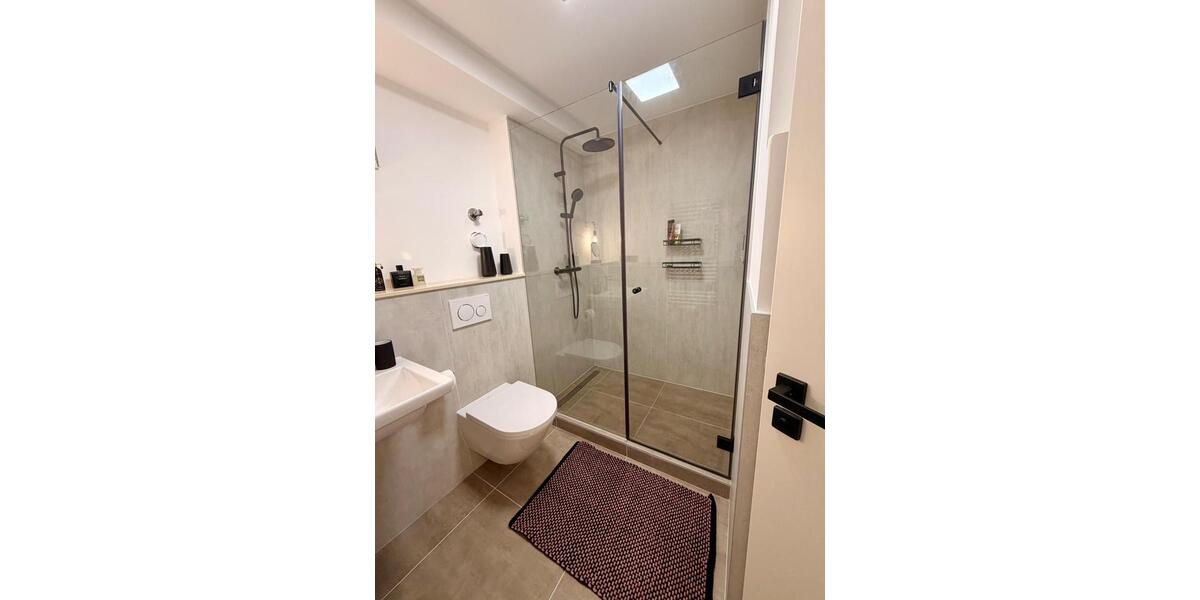 Top sanierte 2-Zimmer-Wohnung mit Balkon & Garage 2 zimmer