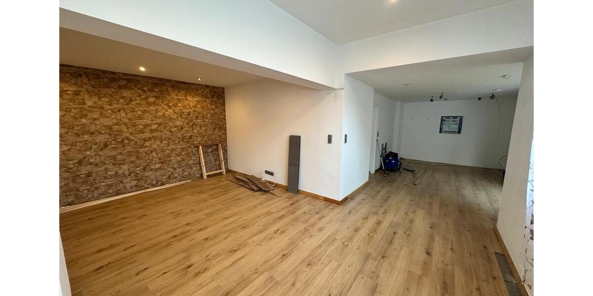 Erdgeschoßwohnung Recklinghausen Grullbad - 3 Zimmer, 120 m&sup2;, 1.099&euro; | Angebot:26223868