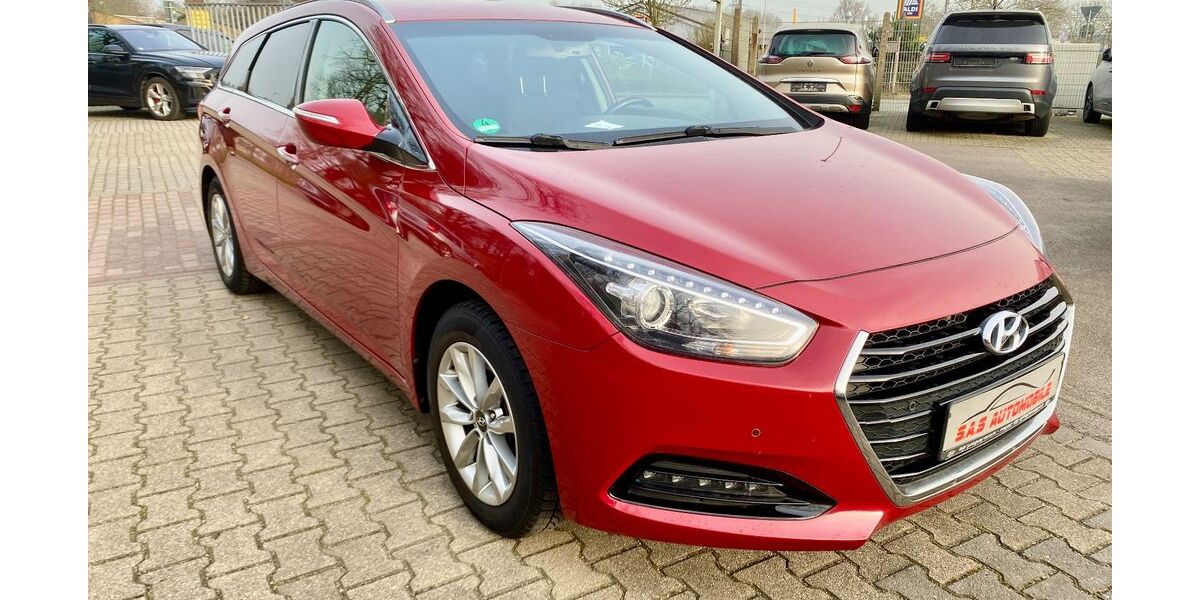 Hyundai i40 145.210 km 8.300 &euro; Moers 47445